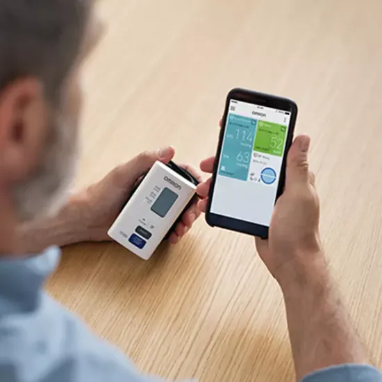 Tlakomer OMRON NightView na zápästie Tlakomer OMRON NightView na zápästie