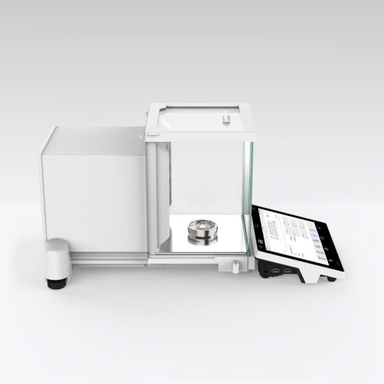 Mikro váhy RADWAG XA 5Y.M.A – automatické laboratórne mikrováhy s presnosťou 1 µg